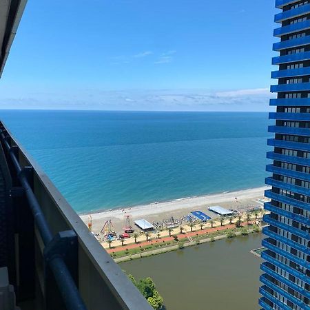 Orbicity Apartments By The Sea Batumi Exterior foto