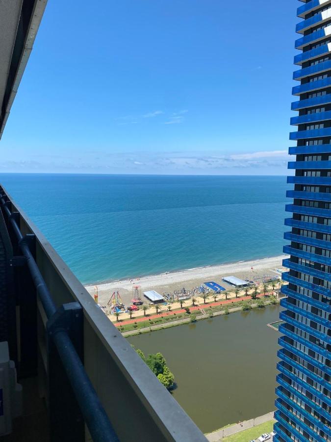 Orbicity Apartments By The Sea Batumi Exterior foto